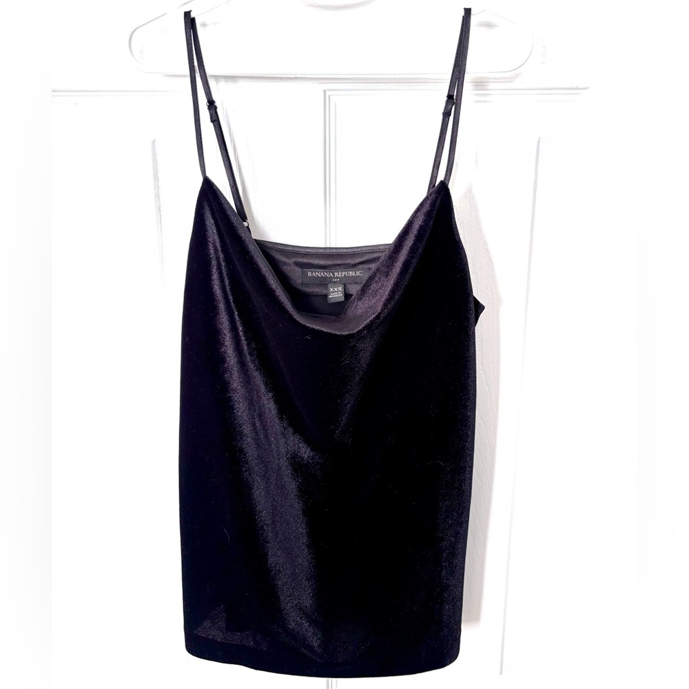 Banana Republic Women’s Black Velvet Tank Top, NWOT, size XXS
